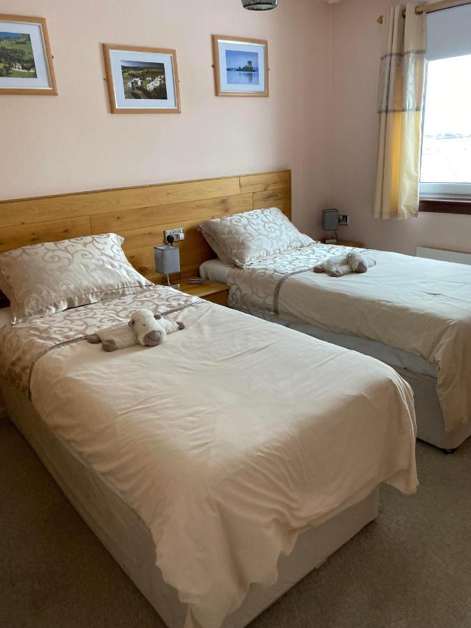 קייל אוף לוכאלש Creag Dubh Bed & Breakfast מראה חיצוני תמונה