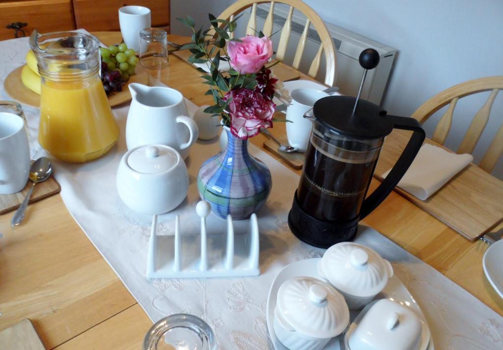 קייל אוף לוכאלש Creag Dubh Bed & Breakfast מראה חיצוני תמונה