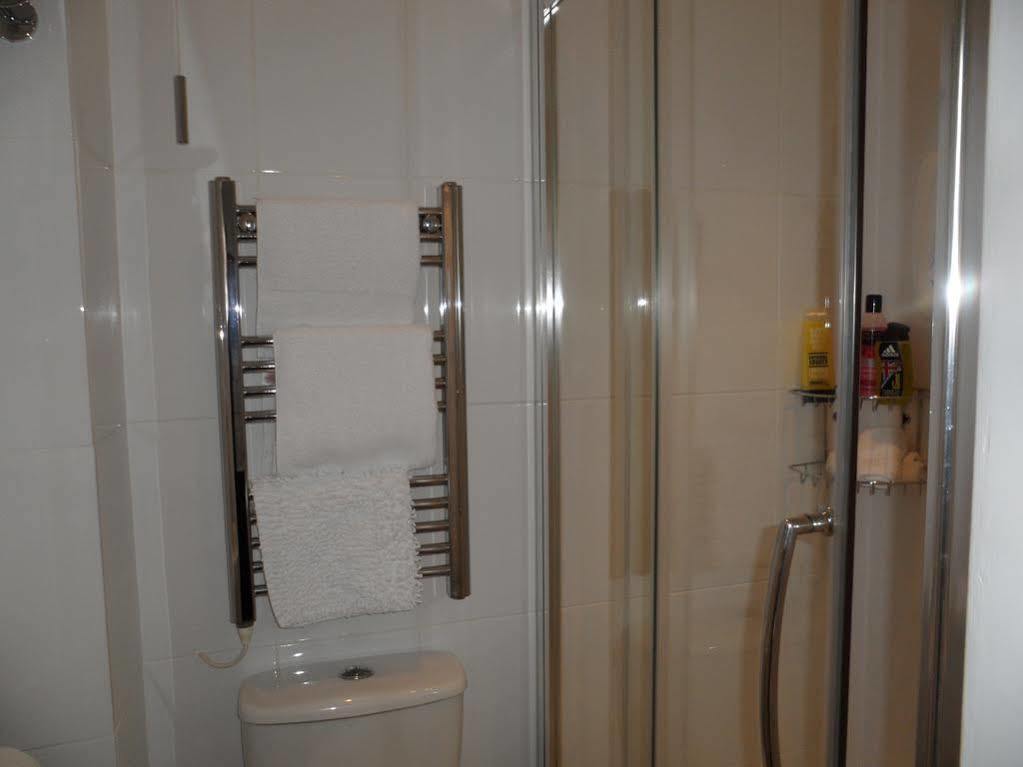 קייל אוף לוכאלש Creag Dubh Bed & Breakfast מראה חיצוני תמונה